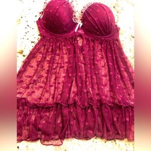 VELVET KITTEN chemise in like new condition.cranberry color. Firm cups Sz 1X